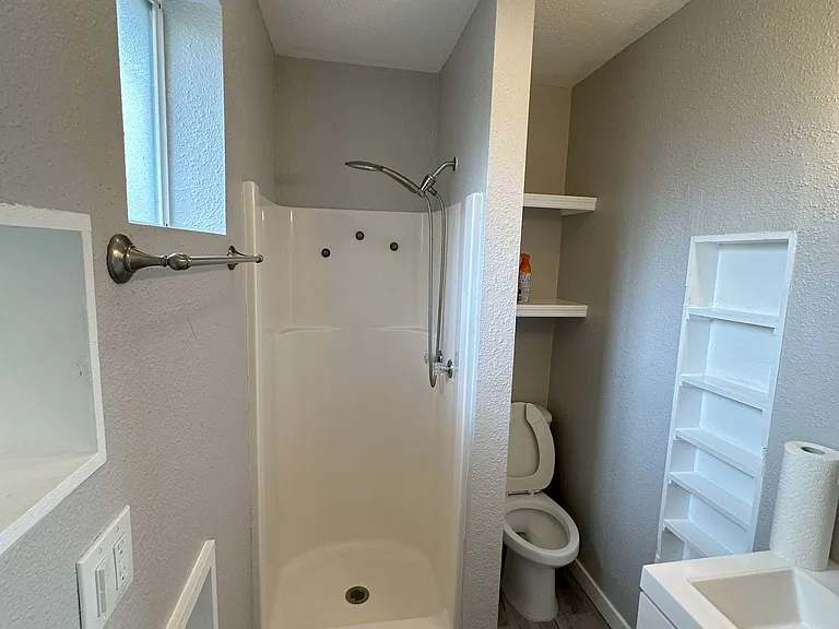 1695 Logan Ave #2 — Photo 11