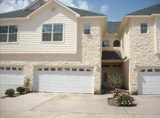 16020 Fountain View Dr, Montgomery, TX 77356