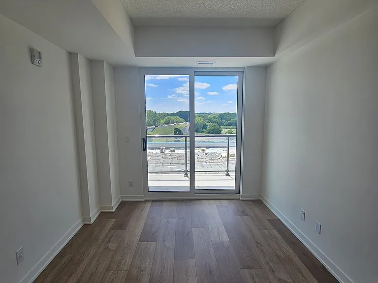 33 Erie Ave #614 — Photo 9