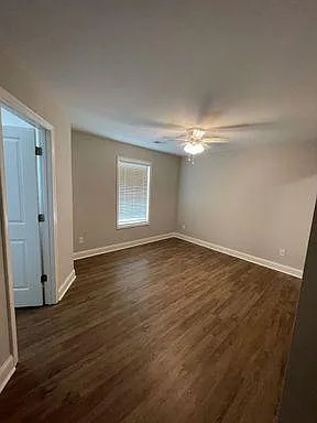 108 Blue St - L — Photo 4