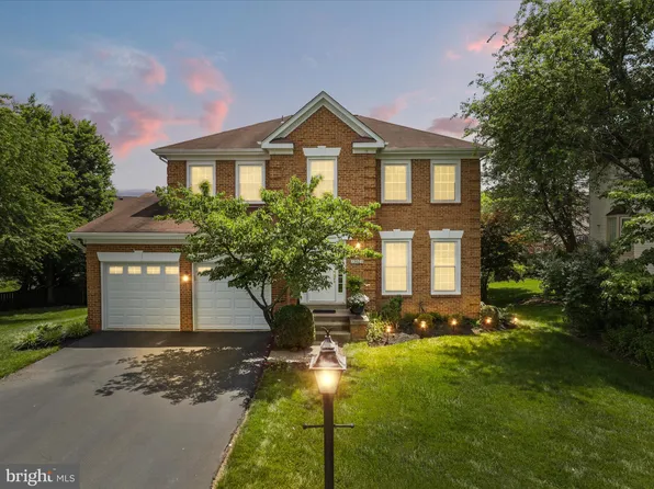 13603 Angelica Ct, Chantilly, VA 20151