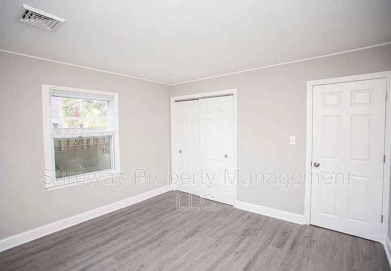 48 Sandstone Ln — Photo 15