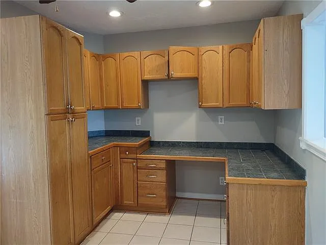 113 Elaine Dr — Photo 5