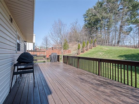 5th image of 3574 Huntertown Rd