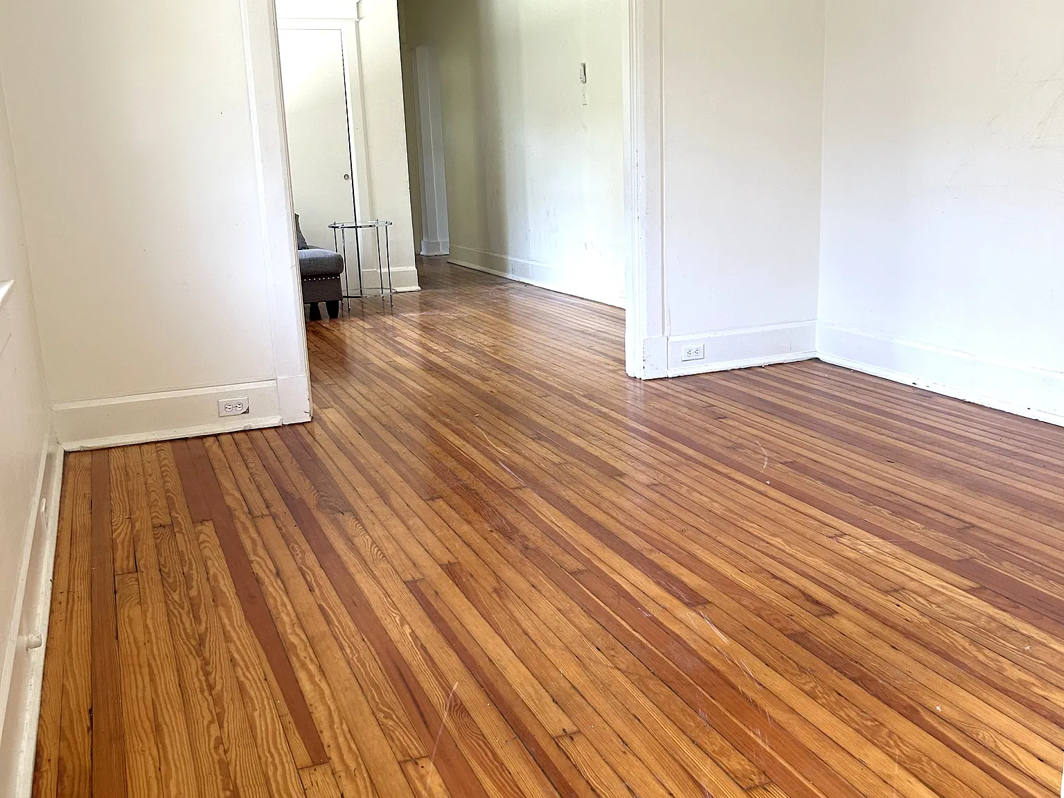 4 bed, 1750 sqft, $4,400 — Photo 4