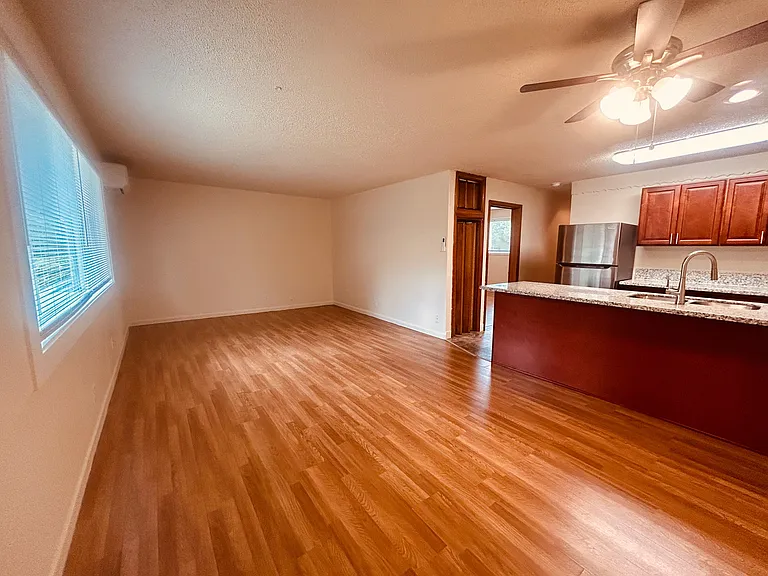 13121 SE Division St #1 — Photo 9