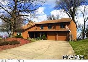 1st image of 12 Lynnwood Dr