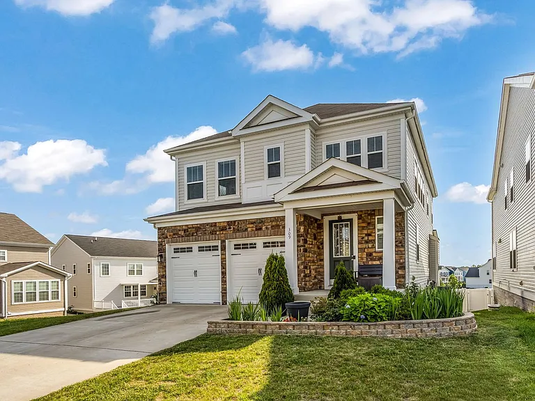 309 Boxelder Dr — Photo 2