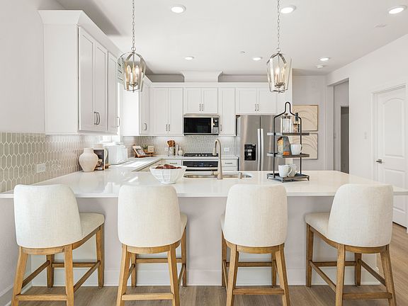 Columbia Kitchen 1