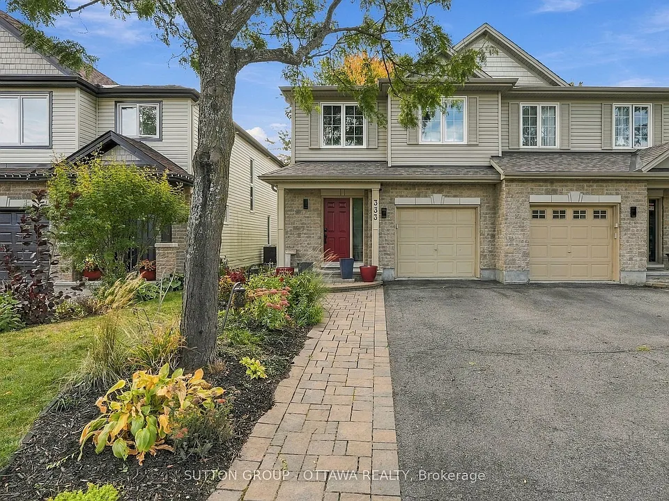 333 Riversedge Cres