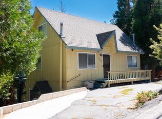 28636 Shenandoah Dr, Lake Arrowhead, CA 92352