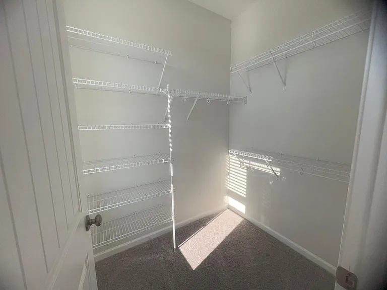 1518 Irving Hill Dr — Photo 11