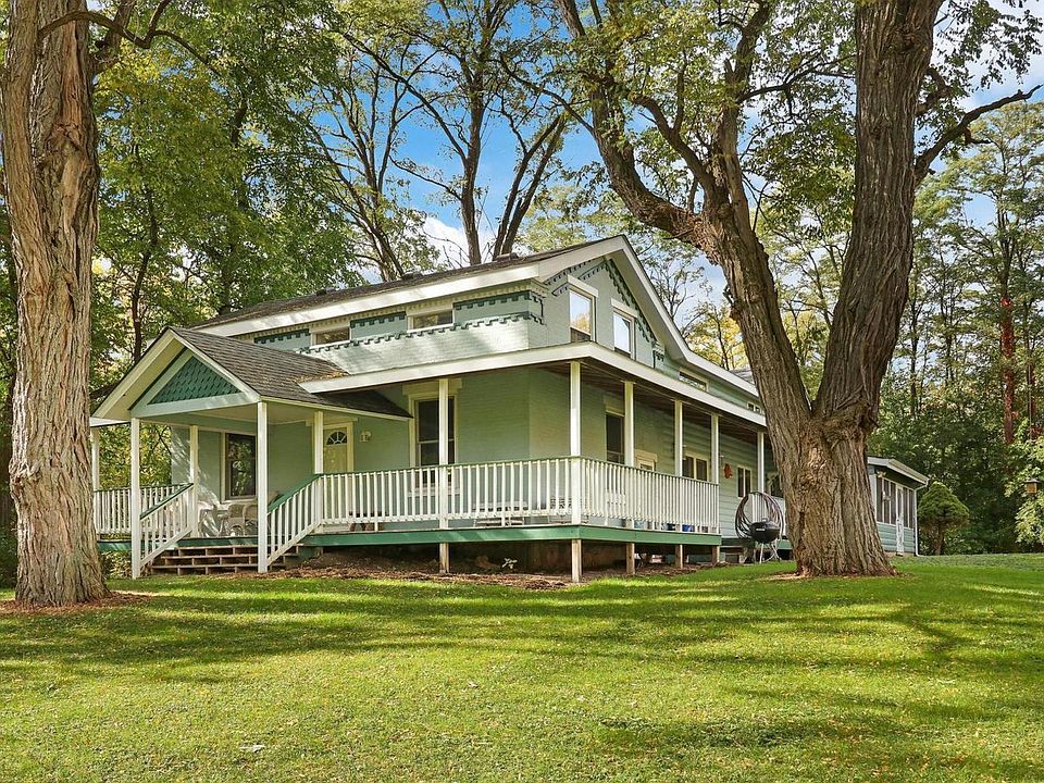 2317 Walkup Rd, Crystal Lake, IL 60012 Zillow