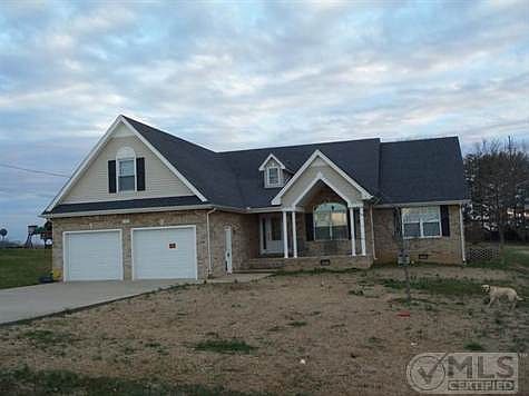2nd image of 305 Amos Smith Rd