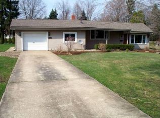 50 Scott St, Hubbard, OH 44425