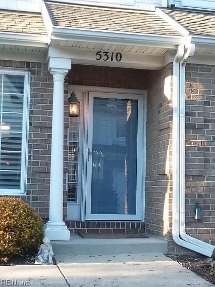 1st image of 5310 Spy Glass Dr