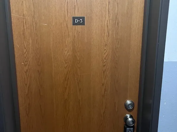 204 N 6th St #D3, Grand Forks, ND 58203