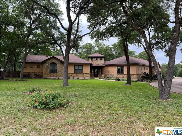 152 Legacy Ranch Dr, La Vernia, TX 78121