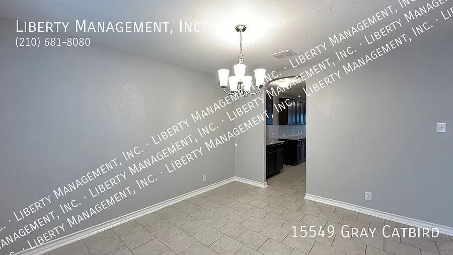 5 Bedroom, 2.5 Bath with Downstairs Primary Bedroom — Photo 3