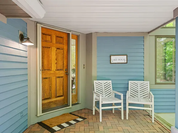 9773 Weko Dr, Bridgman, MI 49106