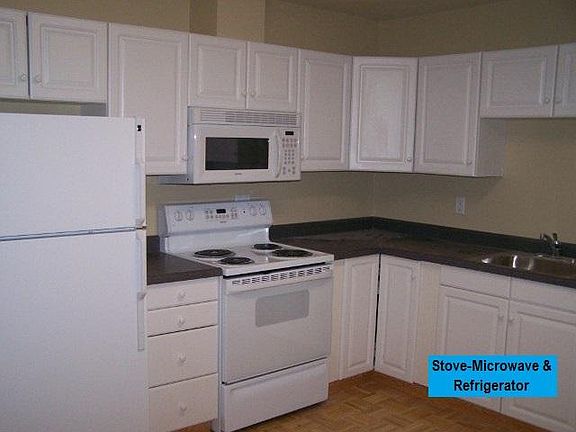 3rd image of 1136 Azusa St