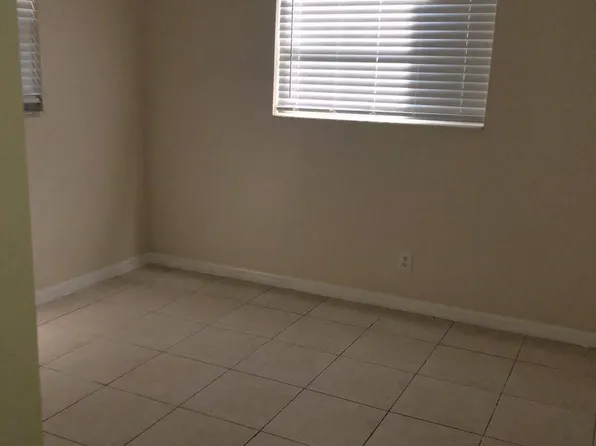 1873 NW 46th St, Fort Lauderdale, FL 33309