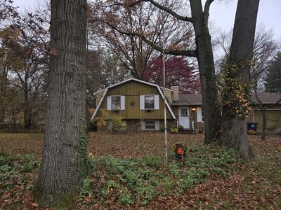 320 Martin Dr, Trail Creek, IN, 46360