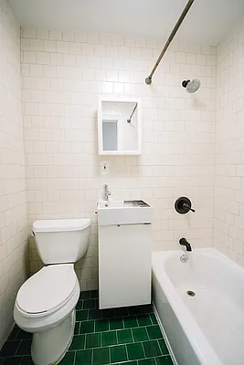 Rented by Skyward | media 30