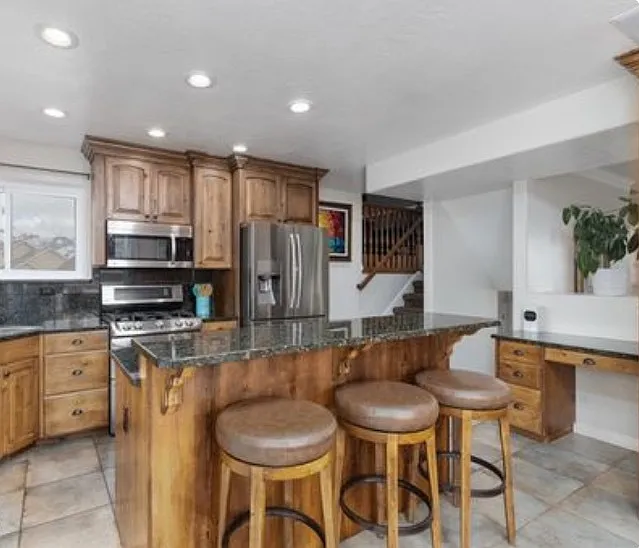 2212 N 700 W — Photo 2