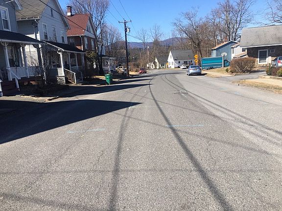 5th image of 100 Livingston St