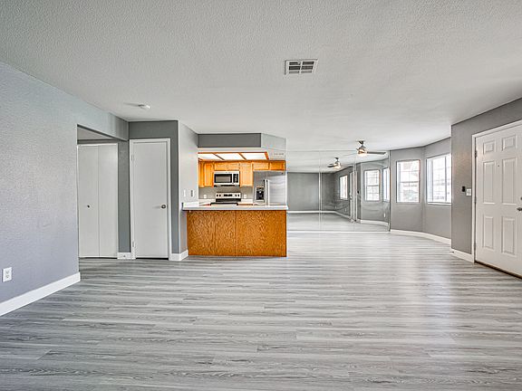2nd image of 8410 Eldora Ave Unit 1005