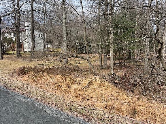 2nd image of 1831 Chippewa Trl