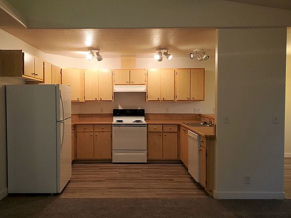 4th image of 5313 NE 66th Ave #G57