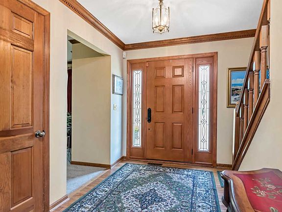 3rd image of 11643 Symmescreek Dr