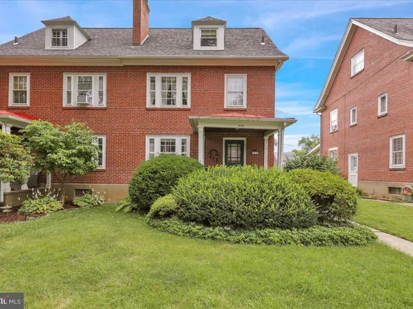 1530 Cleveland Ave, Wyomissing, PA 19610
