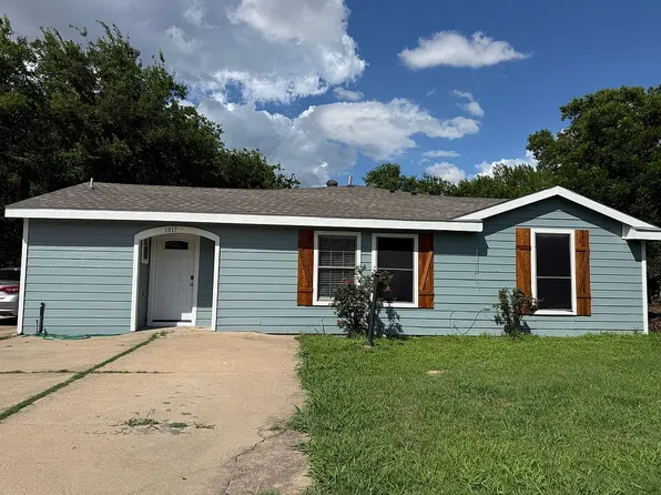 1817 Arbor Ln, Arlington, TX 76010
