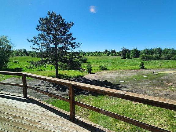 3rd image of 38275 Highway 65 NE