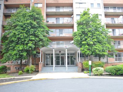 5851 Quantrell Ave APT 502, Alexandria, VA, 22312