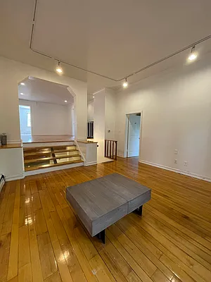 Rented by Voro NYC | media 24