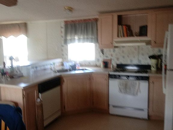 2nd image of 71164 Cedar Ave