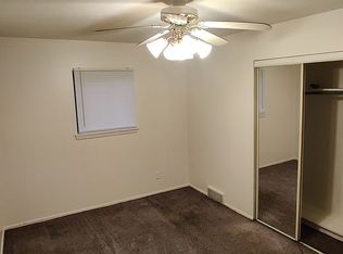 306 E 331st St, Eastlake, OH 44095