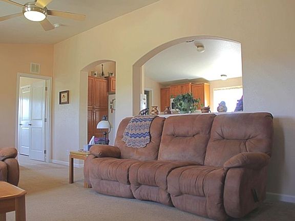3rd image of 109 Conor Ct