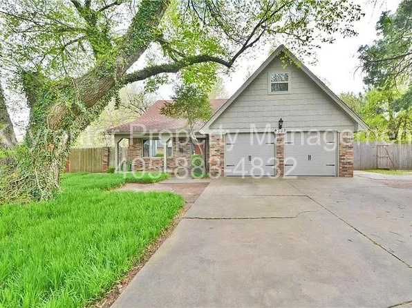 8308 NW 27th St, Bethany, OK 73008