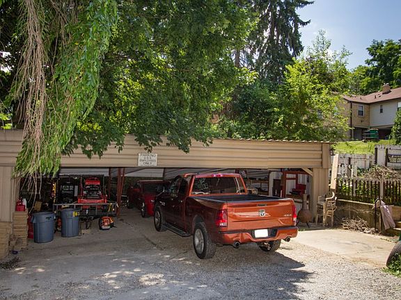 Carport