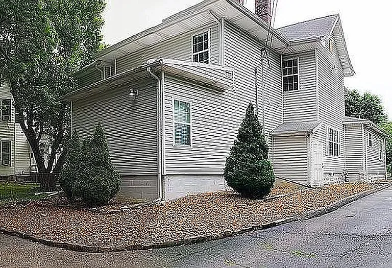 1313 N Washington Ave — Photo 2