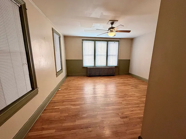 301 Lincoln Way W — Photo 10