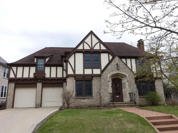 1909 CLARK STREET, Stevens Point, WI 54481