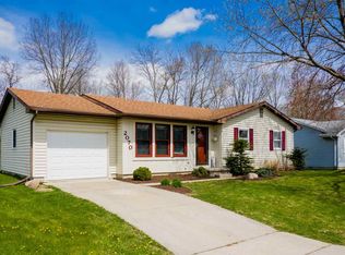 2070 Chief Turtle Ct, Huntington, IN 46750