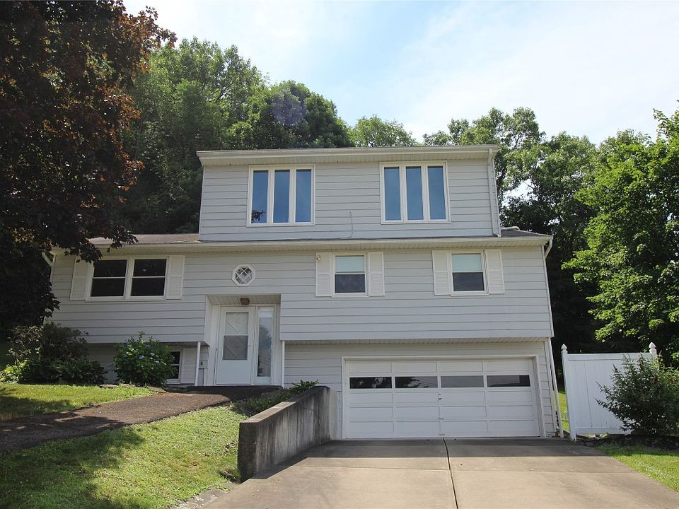 1st image of 14 Peer St
