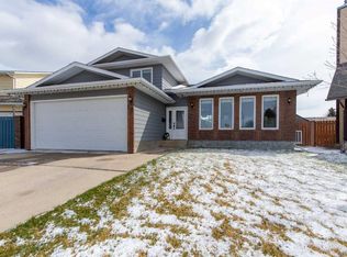 19 W Beaverbrook Bay N, Lethbridge, AB T1H 5Z6